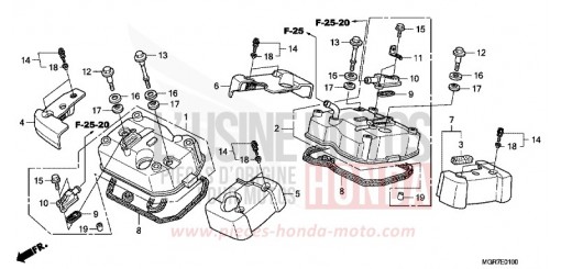 COUVERCLE DE CULASSE VT750SB de 2011